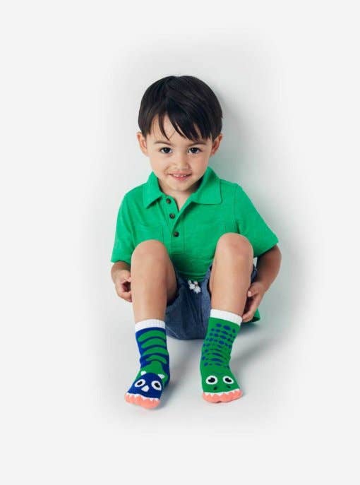Pals Socks Canada - Wholesale Socks - Kids - T-Rex & Triceratops Kids and Adult Dinosaur Mismatched Socks3