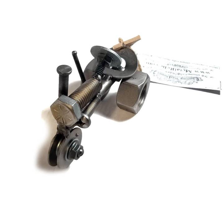 Metal Relic - Wholesale Decorative Figurine - Metal Tractor Figurine3