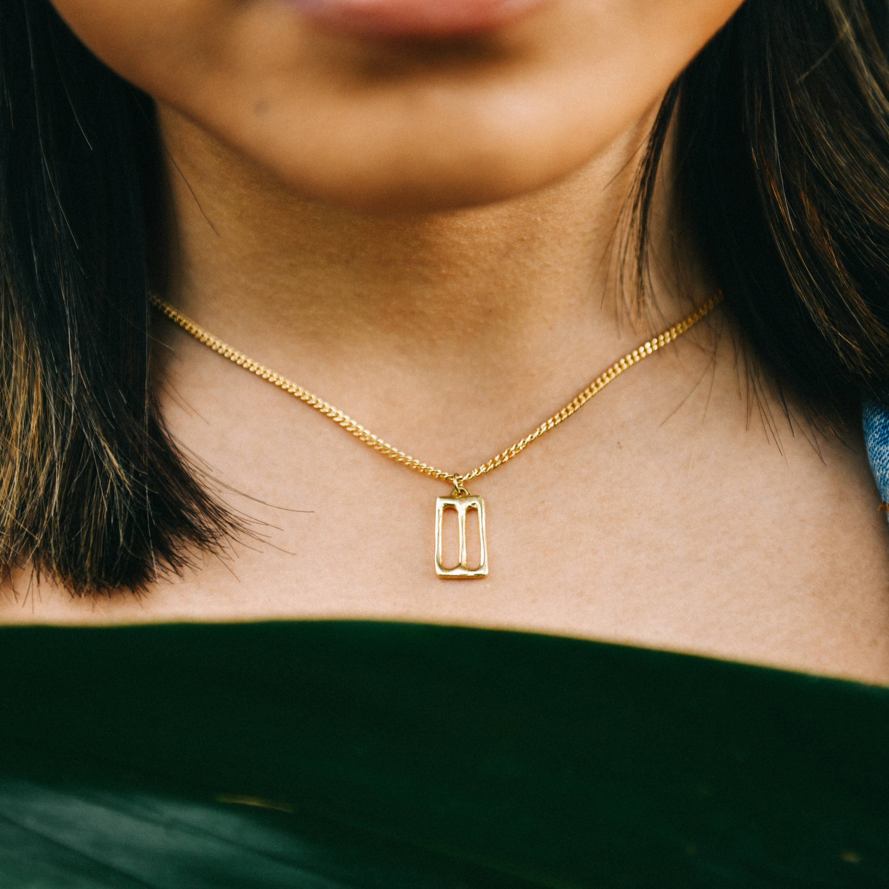 Goldeluxe Jewelry - Wholesale Pendant/Charm Necklace - Thessaly Necklace2