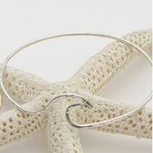 jonc nalu (vague) - argent pour la vente par Midori Jewelry Hawaii