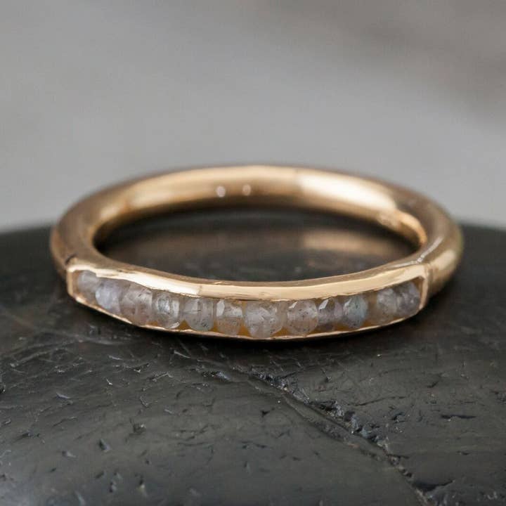 Baizaar - Wholesale Multi-Stone Ring - Gold Plated Nestled Labradorite Ring0