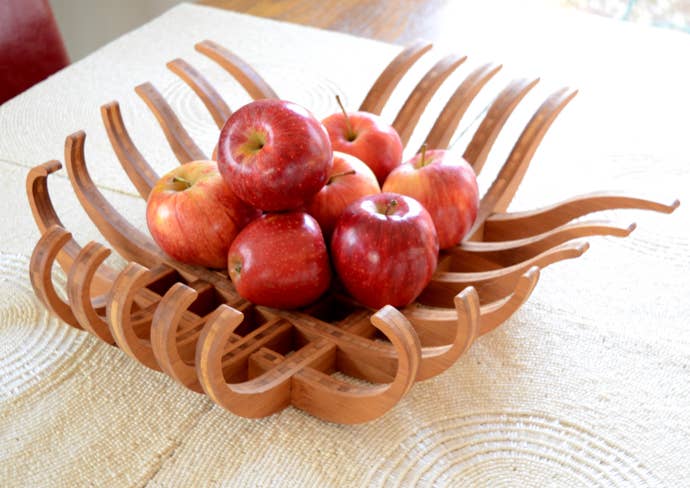 GioGio Design - Wholesale Fruit Basket - Vessel Fruit Bowl1