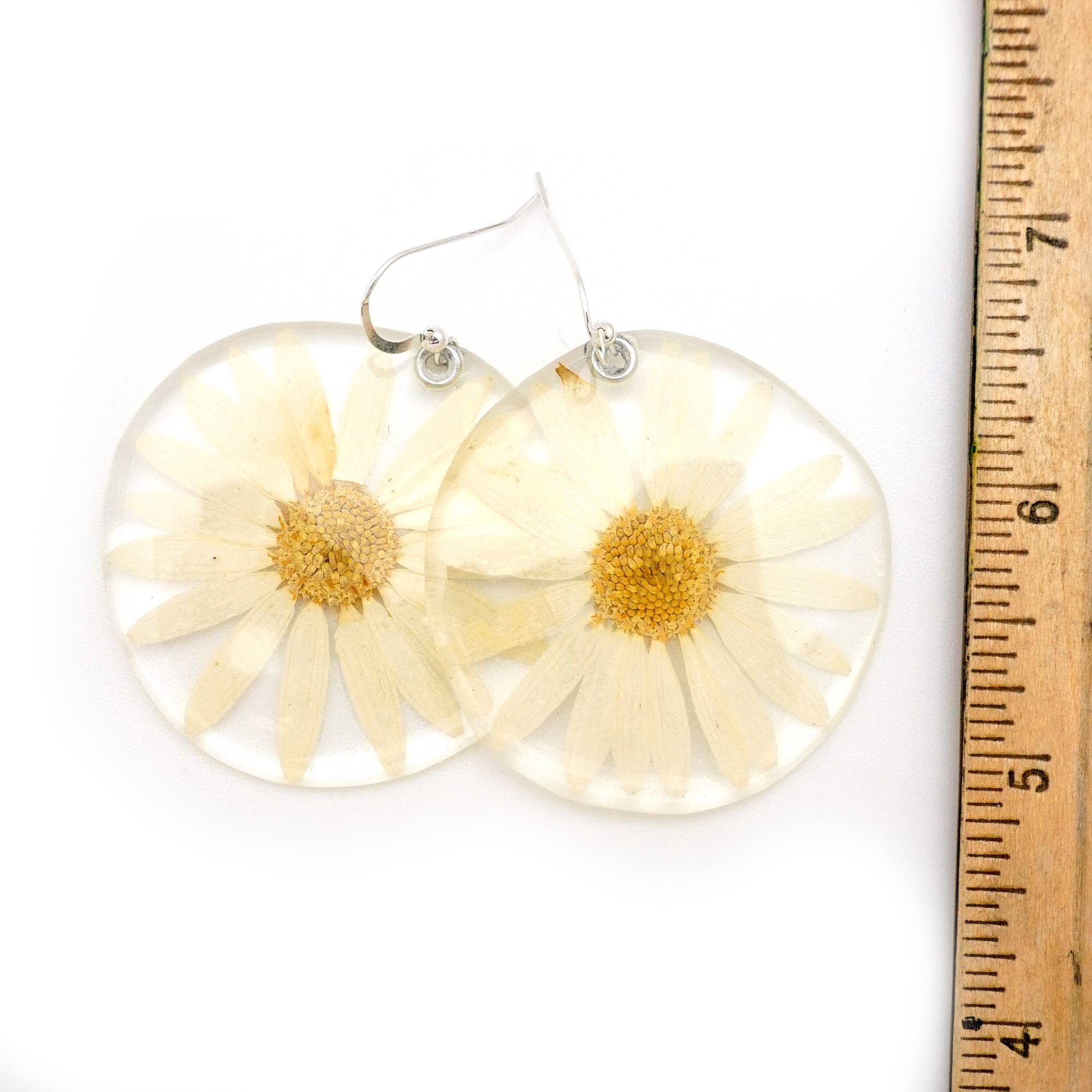 Petal Connection - Wholesale Dangle Earrings - 61602 Large White Daisy Flower Earrings3