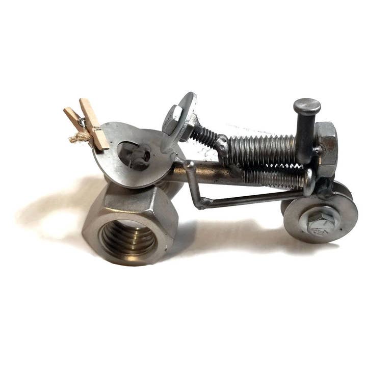 Metal Relic - Wholesale Decorative Figurine - Metal Tractor Figurine2