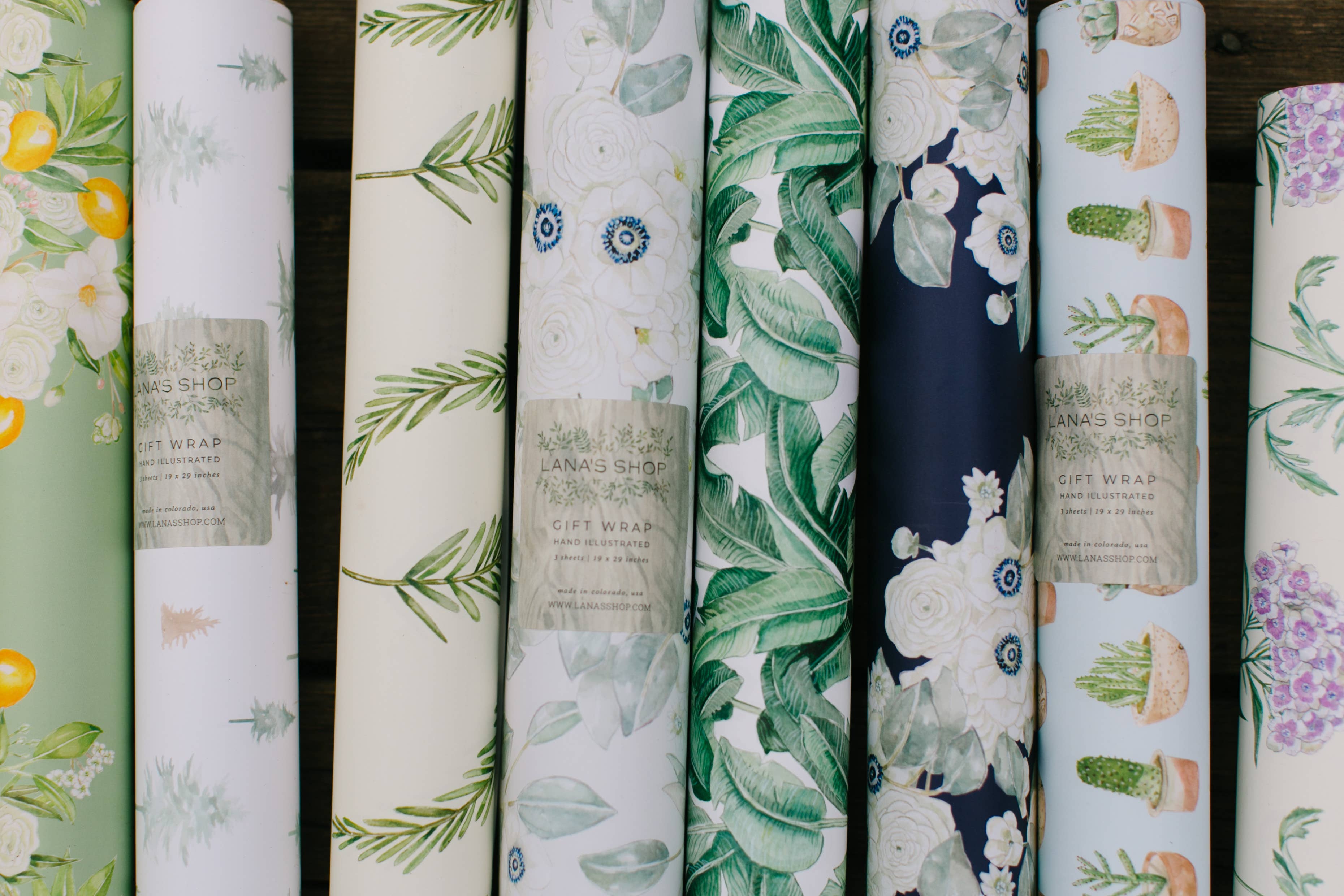 Lana's Shop - Wholesale Wrapping Paper Roll - Floral Botanic Gift Wrap Roll3