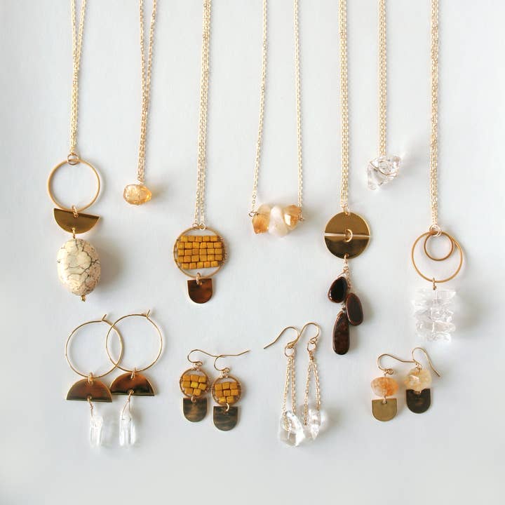 Laura Stark Designs - Vente Colliers à pendentif - Collier en forme de puce de cristal | Cristaux bruts3