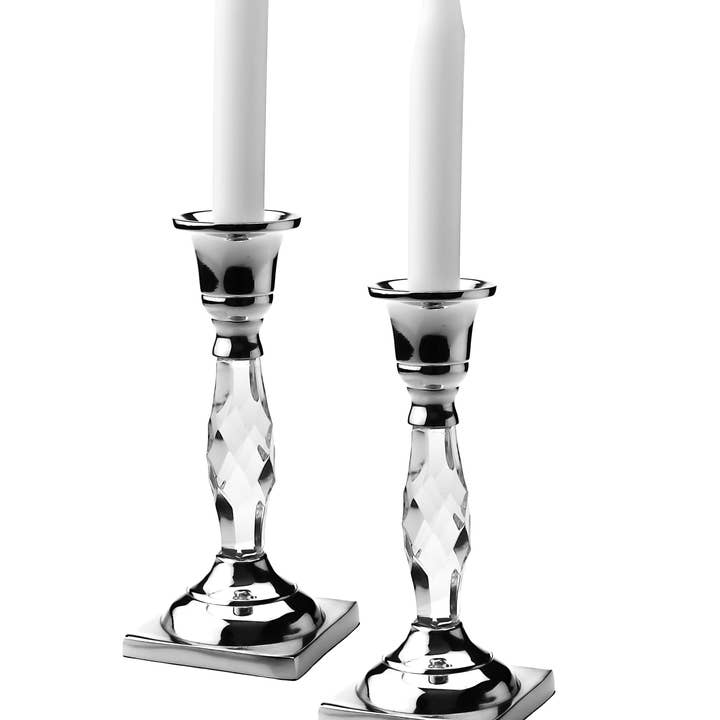 Set Of 2 Candle Holder With Glass Stand - Silver for wholesale by CLASSIC TOUCH DECOR INC.