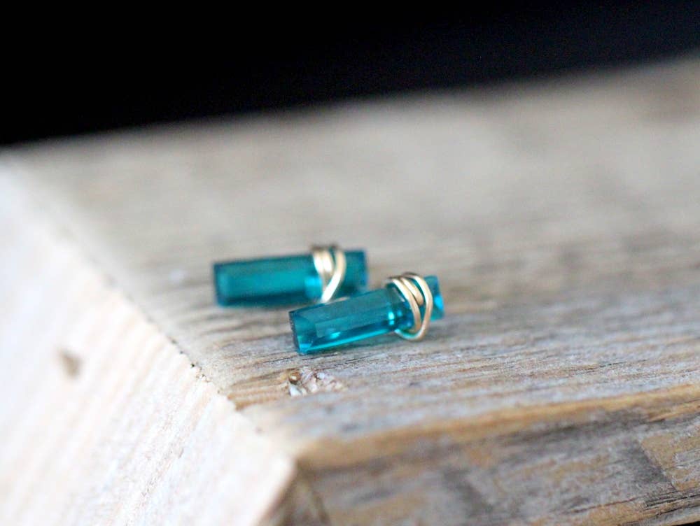 Saressa Designs - Wholesale Stud/Post Earrings - Gemstone Bar Studs - Teal Quartz3