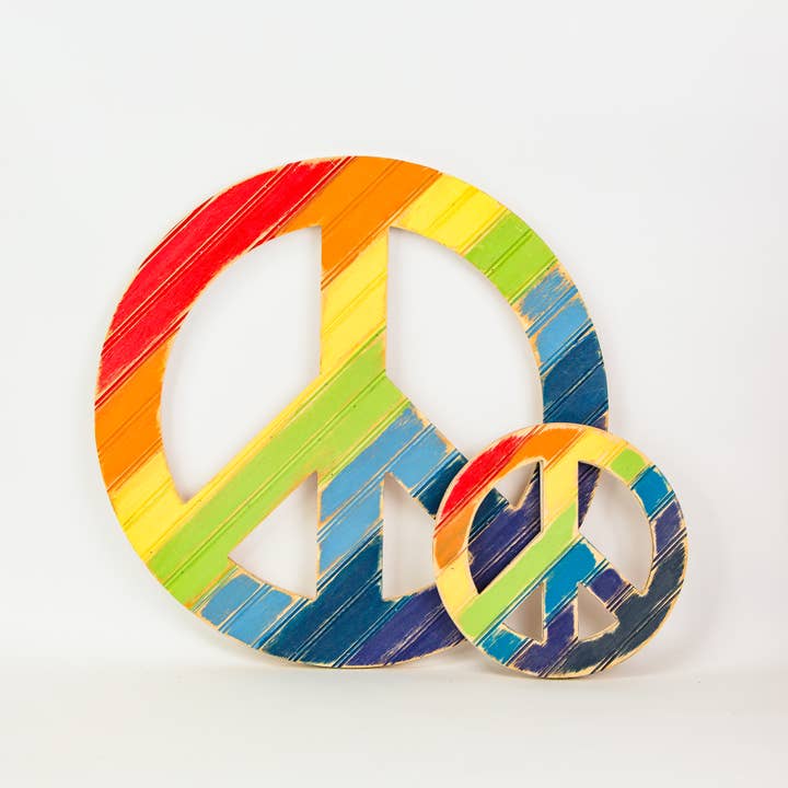 Grace Graffiti – Großhandel Wandkunst aus Holz – Freiform-Wandbild mit Regenbogen-Friedensschild aus Holz3