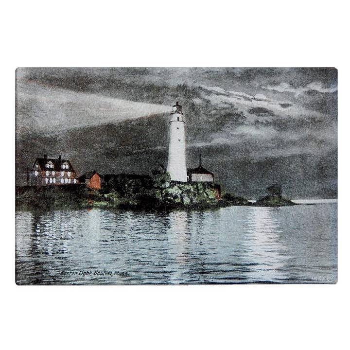 Boston Light Dans le port de Boston pour la vente par That Fabled Shore Home Decor