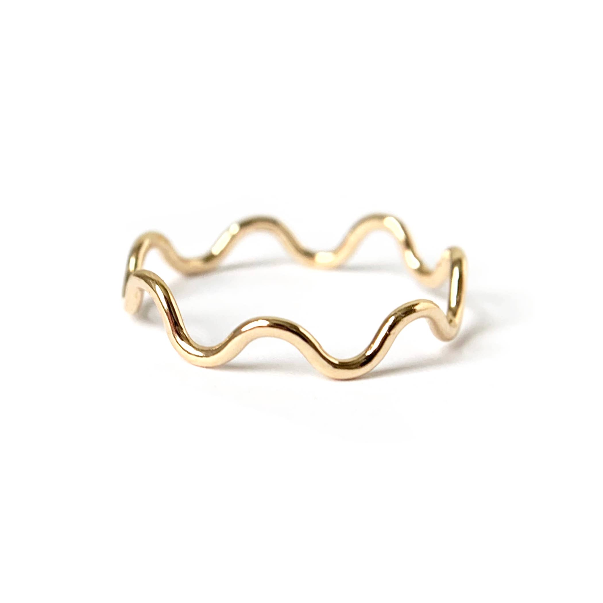 Goldeluxe Jewelry – wholesale Band/stacked ring – Wavy Ripple Stacking Ring - Gold Fill