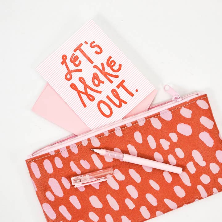 Vamos a besarnos (día de San Valentín) para venta al por mayor de Talking Out of Turn