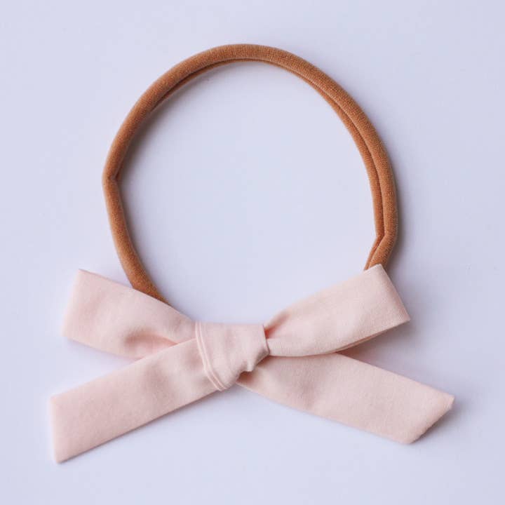 Pink Schoolgirl Bow for engroshandel hos Camryn Girl Handmade