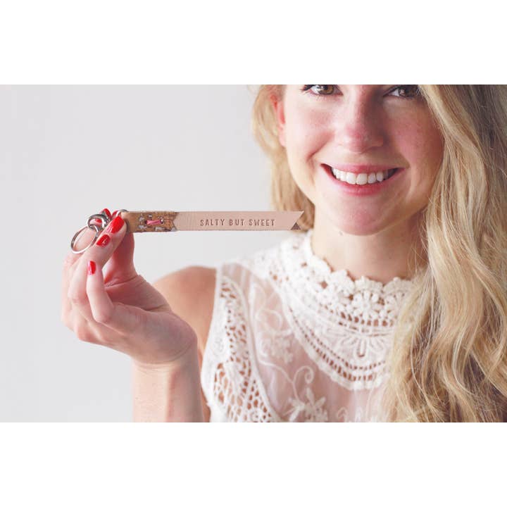 Three Tiny Words – wholesale Keychain – Women's – Chic Leather Keyring, inscribed keyring, sentimental gift