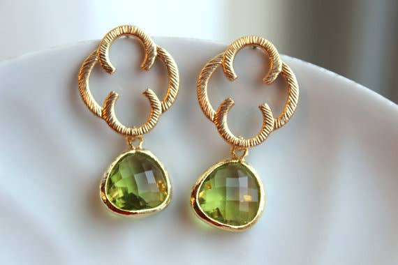 Laalee Jewelry - Wholesale Dangle Earrings - Peridot Green Earrings Gold Clover2