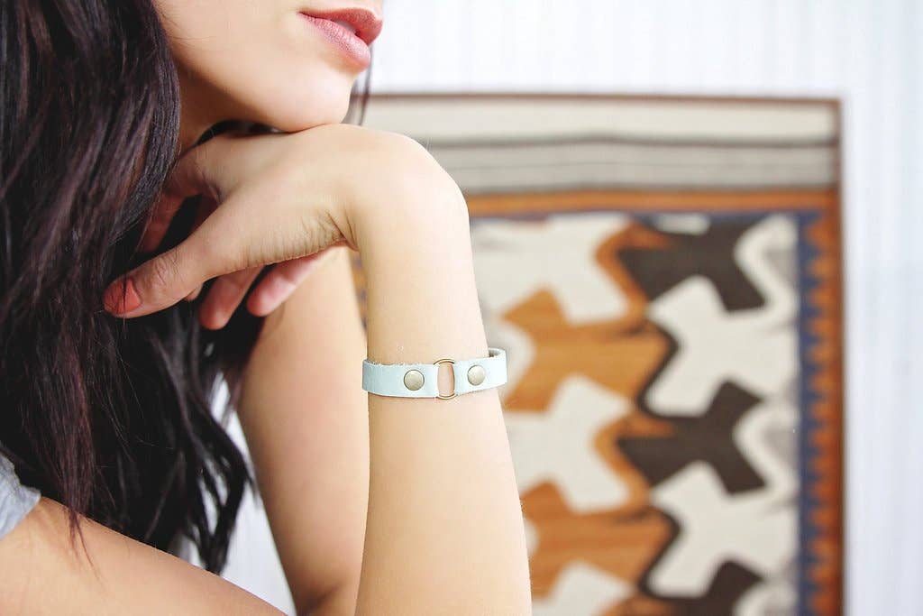 Permanent Baggage - Wholesale Charm/Dangle Bracelet - Narrow Leather Friendship Bracelet With Center Ring Accent3