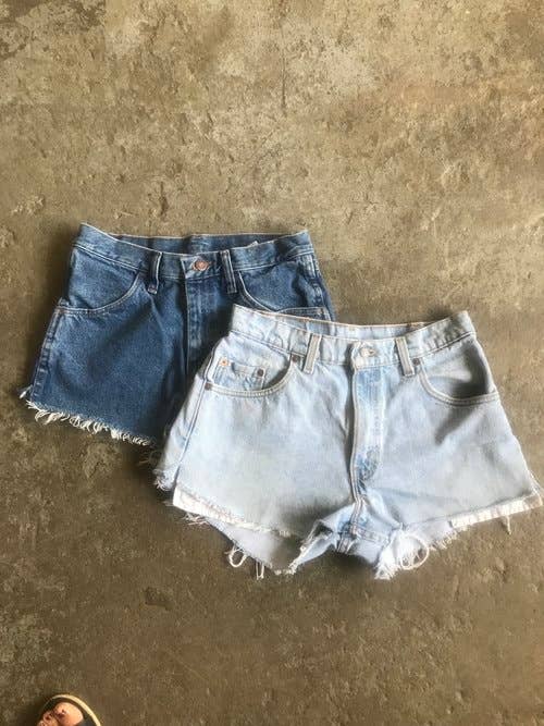Stash Style - Wholesale Shorts - Women's - Plain - Denim Cutoffs