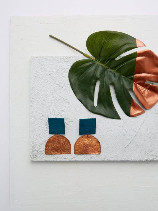 Orecchini Quadrati Teal per la vendita all'ingrosso da parte di Mafe Designs