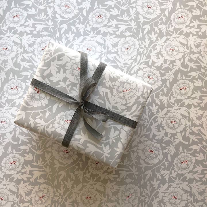 Wild Ink Press - Wholesale Wrapping Paper Roll - Korean Vase Gift Wrap | Roll of 2 sheets3