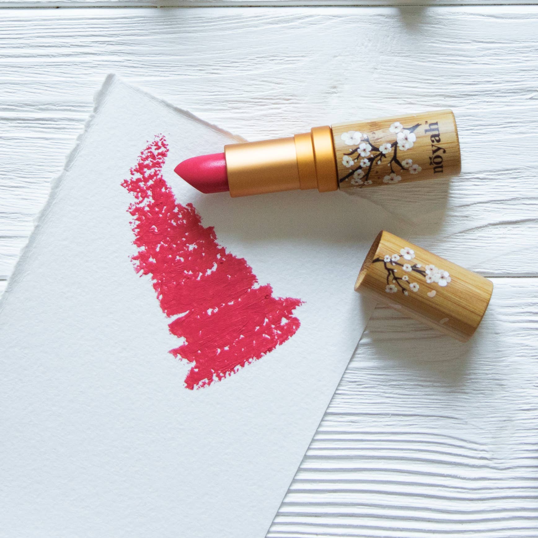 noyah - Wholesale Lipstick - Dolled Up Lipstick1