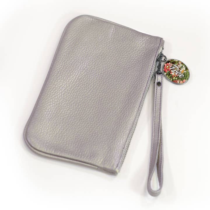 Clutch Pearl for wholesale by Lucy Lu Designs