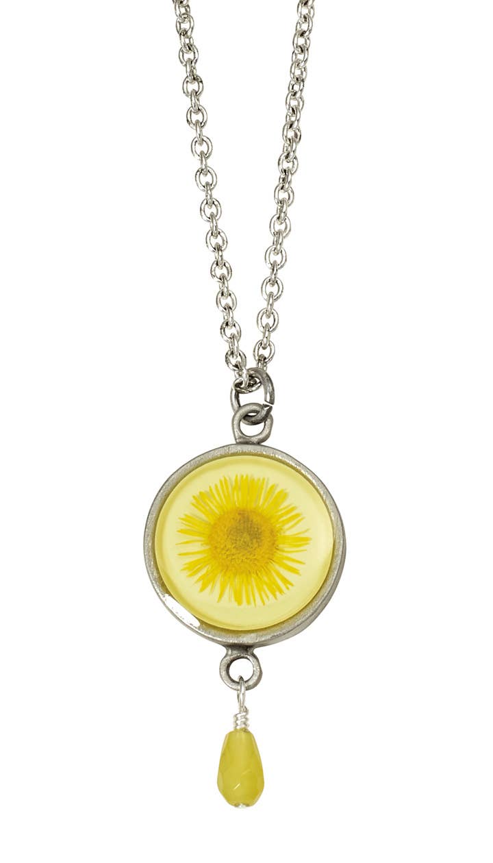 Shari Dixon – wholesale Pendant/charm necklace – Yellow Daisy Sm Round Necklace w/Drop0