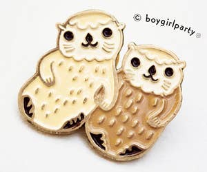 Boygirlparty – Alfinete/botão de lapela por atacado – Pin de esmalte de lontras de latão1