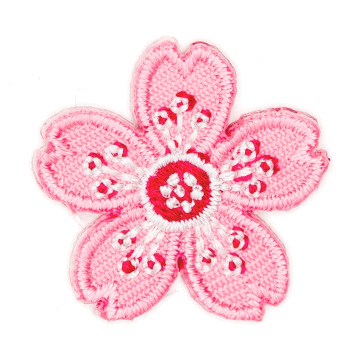 Aufnäher mit Kirschblüten für den Großhandel von These Are Things