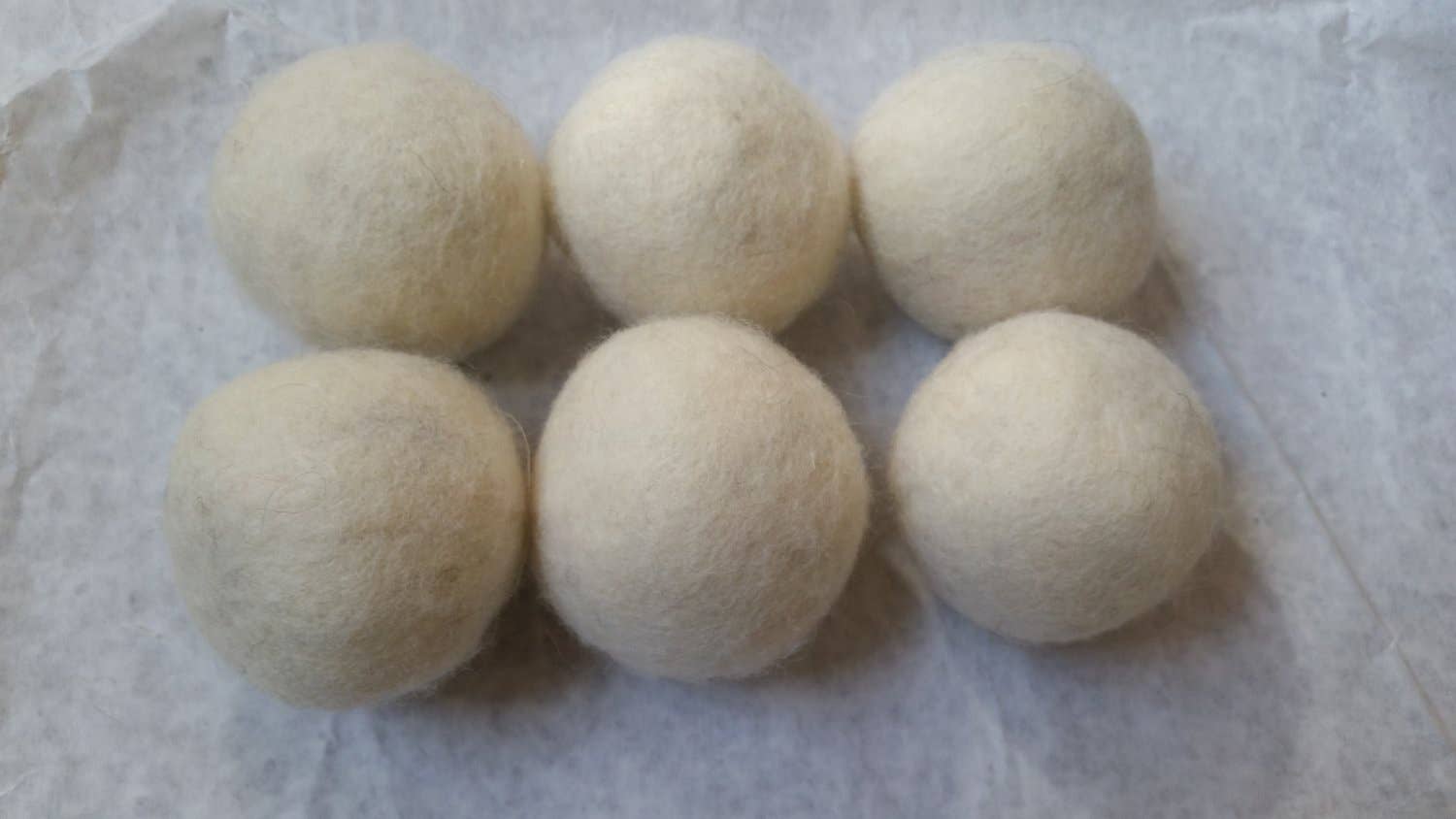 Bog Berry Dryer Balls - Wholesale Dryer Balls - Natural Cream - Set of 6 Wool Dryer Balls Zero waste laundry1