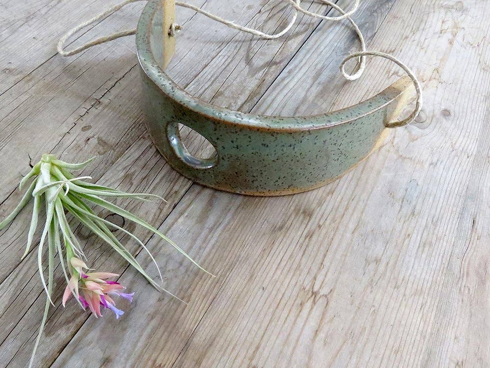 Mudpuppy Ceramic Studio - Wholesale Hanging Planter - Hanging Air Plant Cradle - Gunmetal Green Planter Vase2