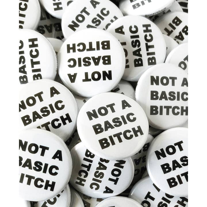 Non è un pulsante di cagna di base per la vendita all'ingrosso da parte di Honest AF Cards