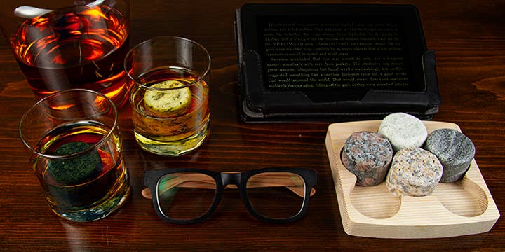 Sea Stones - Wholesale Drink Chilling Cubes - On The Rocks Chillers Set Granite Hardwood Ash & Glass2