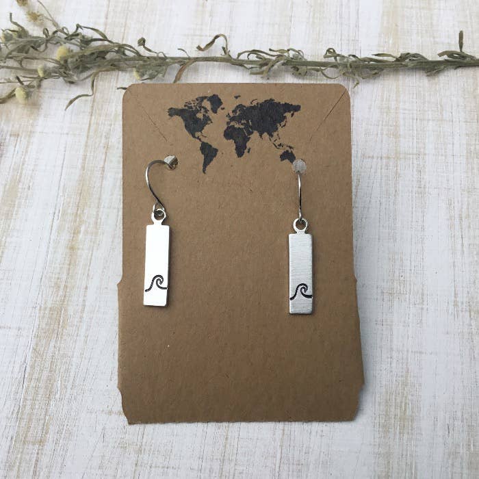 Jamie Haley Designs – wholesale Dangle earrings – Ocean wave dangle earrings in silver color0