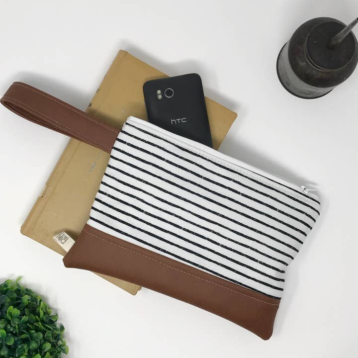 Mini poignet - Panda pour la vente par Handcrafted FCD