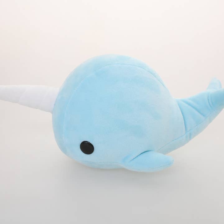 Plushland – wholesale Stuffed/plush toy – Kids & baby – Nary the Norwhal