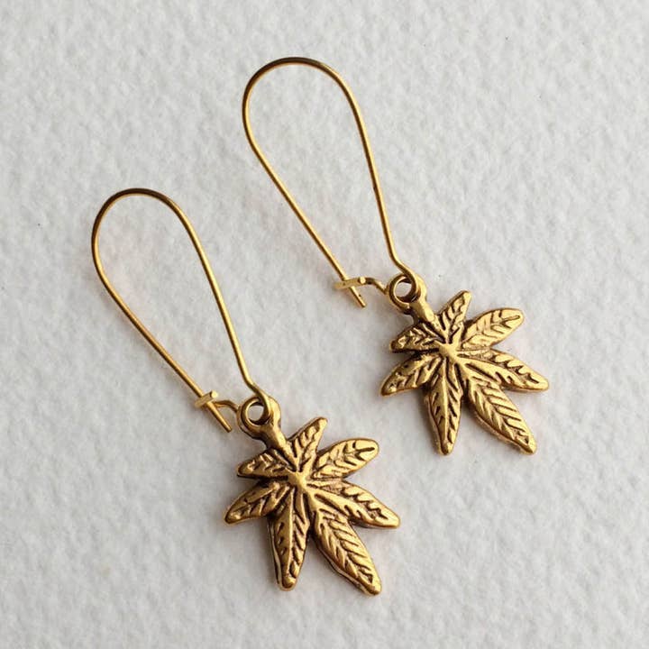 Simple Leaf Cannabis Weed Earrings Marijuana Jewelry for wholesale by Smokies Toke Couture