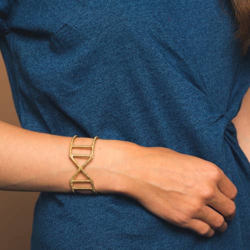 Goldeluxe Jewelry - Wholesale Cuff Bracelet - Emblem Cuff3