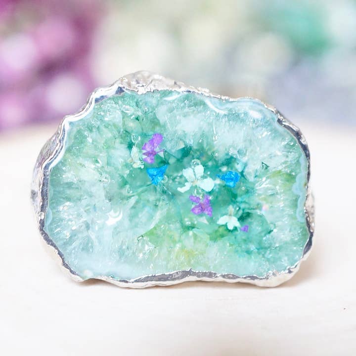 Real Pressad blomma och harts Ring för wholesale av Ann + Joy