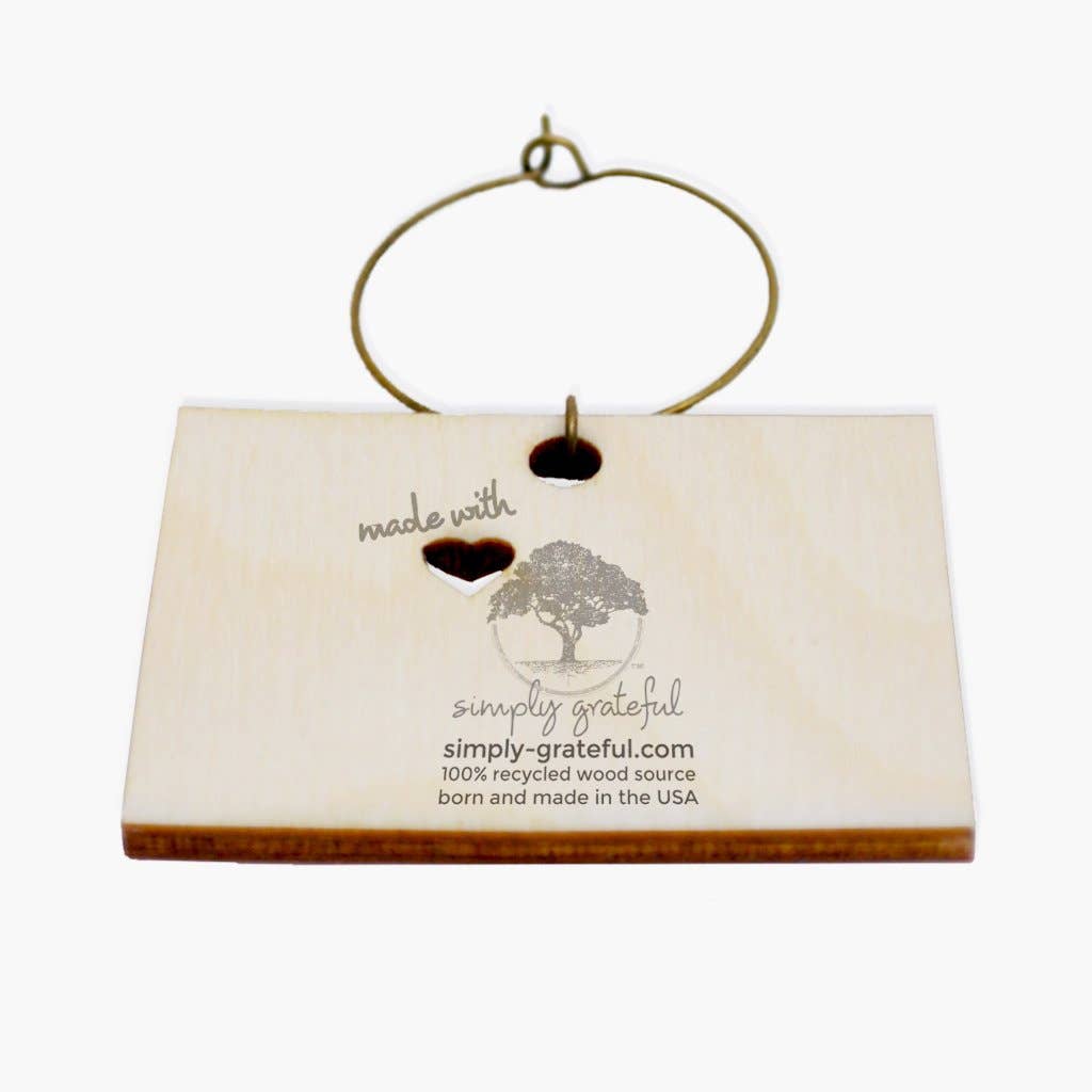 Simply Grateful - Wholesale Wine Charm - Dreamer Wine Charm1