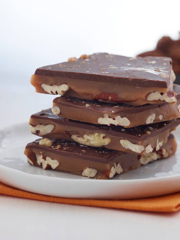 3 oz Southern Pecan Toffee Poly Gift Bag for wholesale by Lambrecht Gourmet