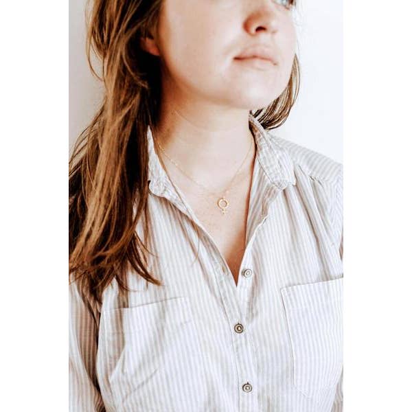 Rare Bird Co. + Pauline Stanley Studio - Venta al por mayor Collares con colgantes/abalorios - Collar femenino signo feminista
