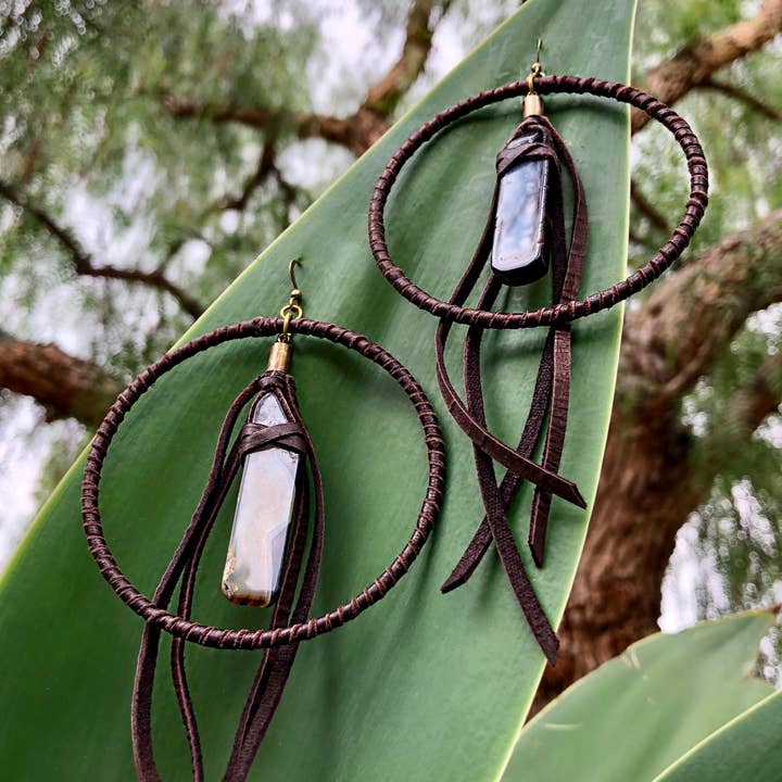 ASTALI – wholesale Dangle earrings – Leather Hoops - Agate & Chocolate, Leather & Stone Earrings2