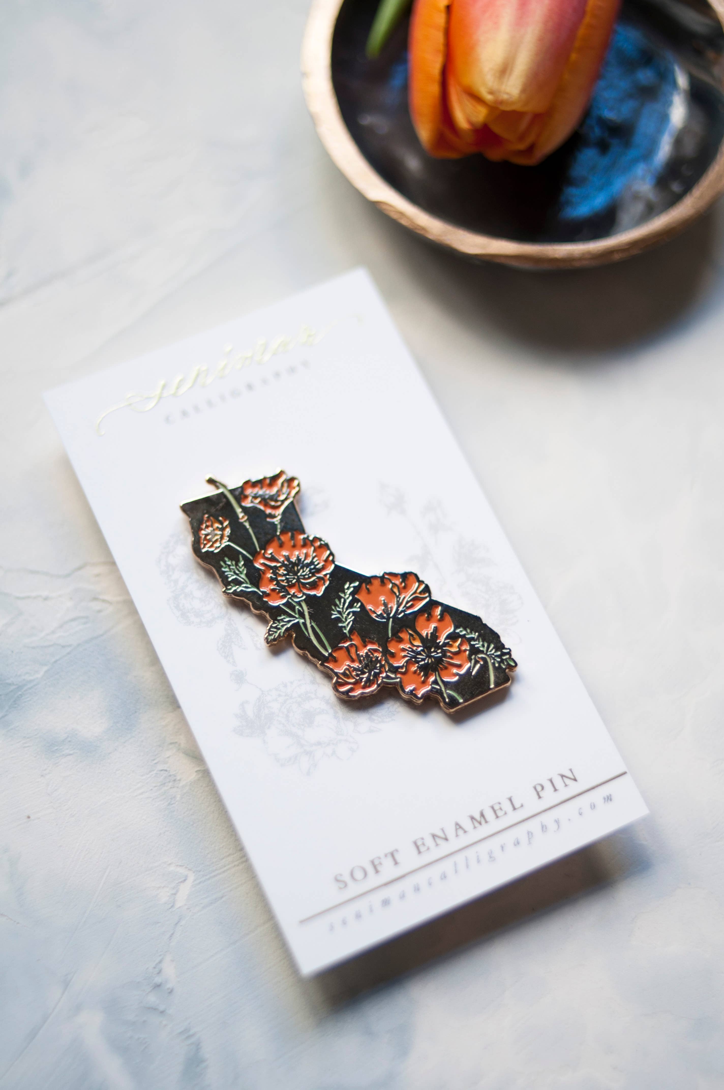 Seniman Calligraphy - Wholesale Lapel Pin/Button - California Poppy Gold Enamel Pin3