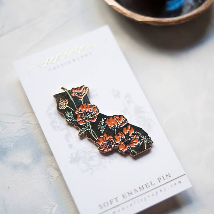 Seniman Calligraphy - Wholesale Lapel Pin/Button - California Poppy Gold Enamel Pin3