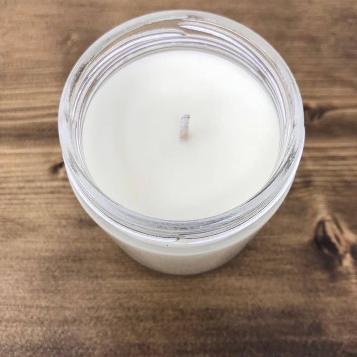 Gathering Home Designs - Wholesale Jar/Filled Candle - Silky Sheets 9 oz. Soy Candle1