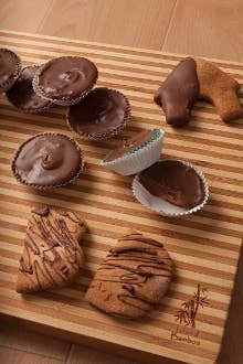Paw Street Barkery - Wholesale Pet Treats - Dog - Single Carob Peanut Butter Cups for Bakery Case2