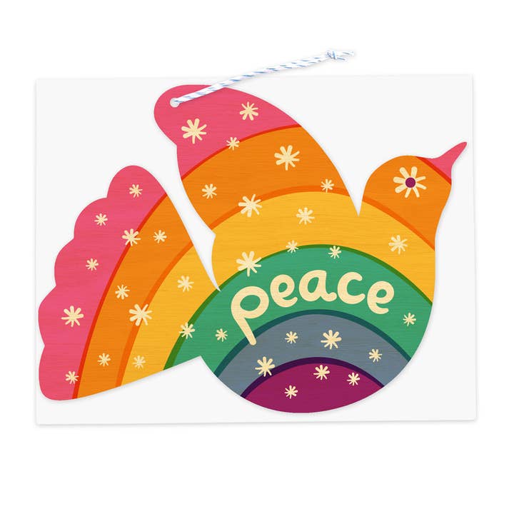 Carte décorative de Noël en bois Rainbow Dove - Peace pour la vente par Night Owl Paper Goods