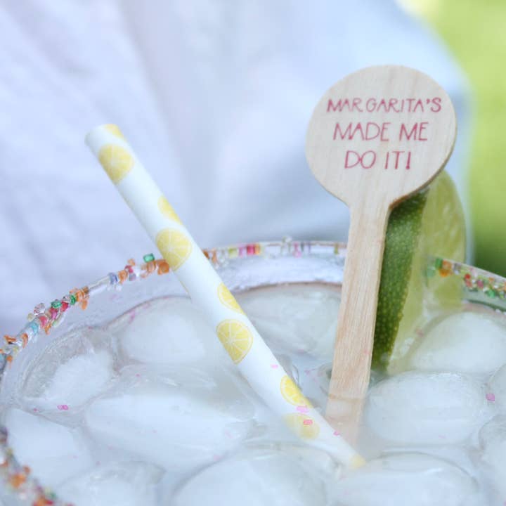 Margarita har gjort mig til at gøre det træ drikke omrørere for engroshandel hos Tulle and Twig