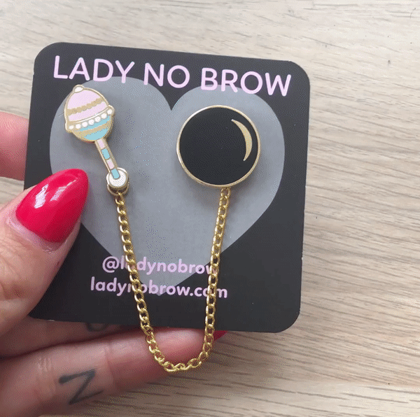 Lady No Brow - Wholesale Lapel Pin/Button - No Children No Masters Rattle & Ball Pin Set1