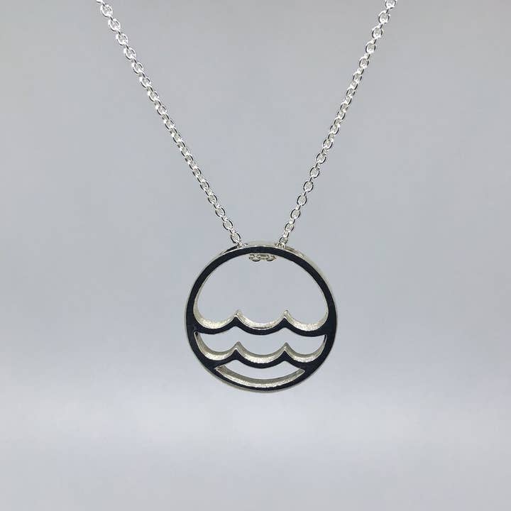Pendentif vague en argent sterling pour la vente par Mystic Blue Jewels